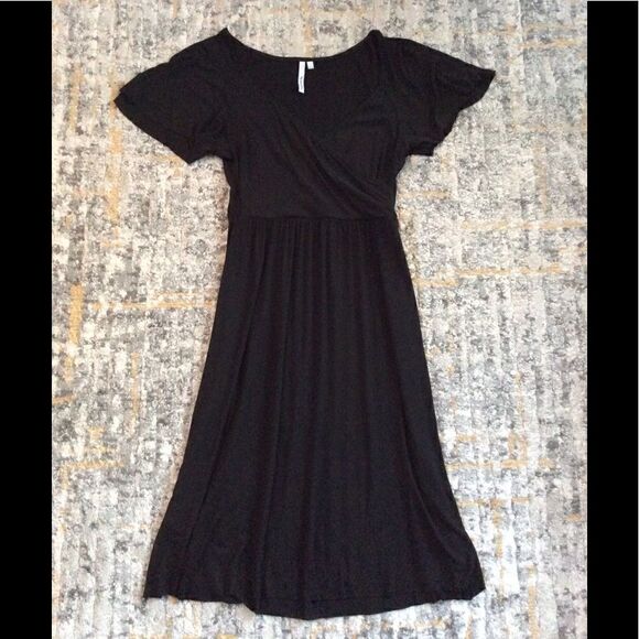 MICHAEL STARS FLUTTER SLEEVE DRESS! SO SOFT! SZ 0 - Picture 1 of 9